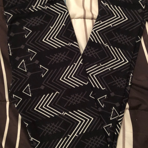 Lularoe girls leggings lot of 3 - Picture 1 of 3